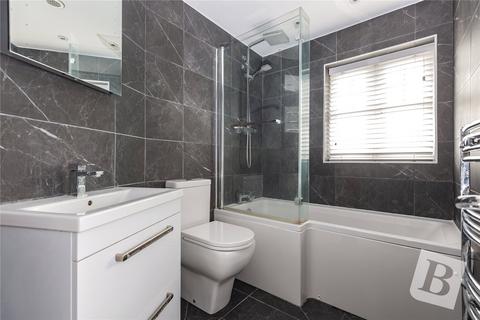 3 bedroom end of terrace house for sale, Betjeman Way, Ongar, Essex, CM5