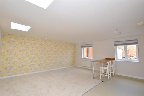 2 bedroom apartment to rent, Ferris Way, Trowbridge BA14