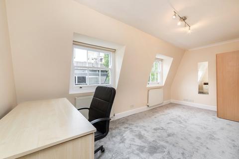 2 bedroom flat to rent, Maple Street, Fitzrovia, London, W1T