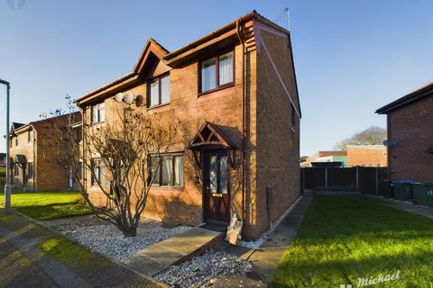 3 bedroom end of terrace house for sale, Battersby Mews, Aylesbury