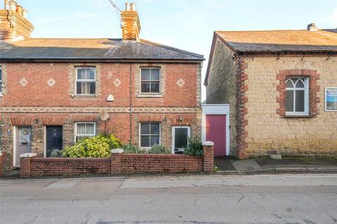 2 bedroom end of terrace house for sale, Lower Street, Haslemere, Surrey, GU27