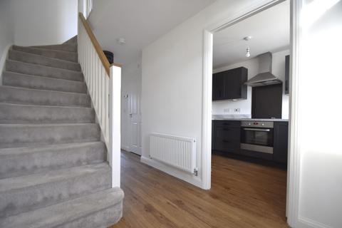 2 bedroom semi-detached house to rent, Buttercup Glade, Newport PO30