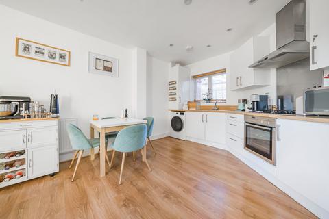 1 bedroom ground floor flat for sale, Stone Well Road, Staines-Upon-Thames TW19