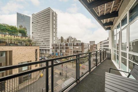 1 bedroom flat for sale, Bunhill Row, London EC1Y