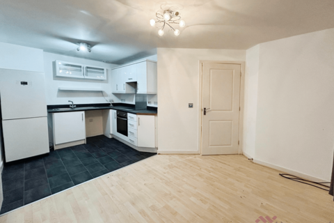 2 bedroom townhouse to rent, Jethro Street, Bolton, BL2