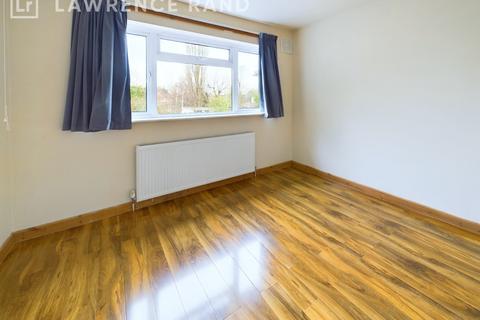 3 bedroom semi-detached house to rent, Walton Avenue, Harrow, Middlesex, HA2