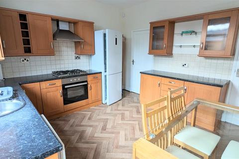 2 bedroom terraced house to rent, Mulehouse Road, Crookes, Sheffield