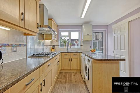 5 bedroom terraced house for sale, Walthamstow E17