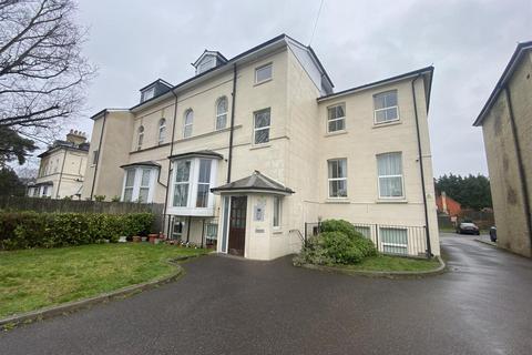 2 bedroom apartment for sale, Alexandra Road, Farnborough GU14