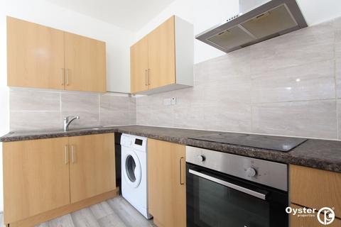 2 bedroom apartment to rent, Wellington Road, Harrow, HA3