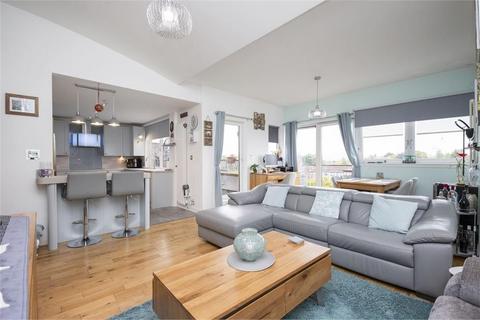 3 bedroom penthouse to rent, East Pilton Farm Rigg, Granton, Edinburgh, EH5