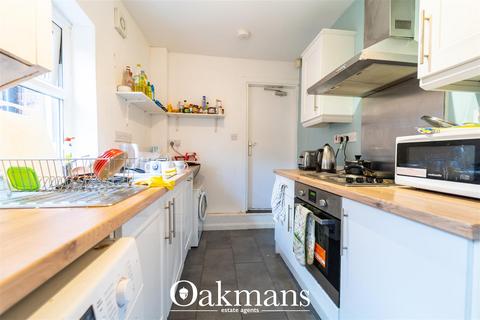 4 bedroom property to rent, Heeley Road, Birmingham B29