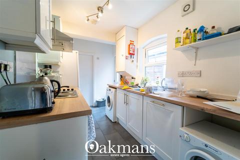 4 bedroom property to rent, Heeley Road, Birmingham B29