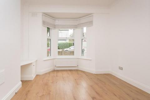 2 bedroom apartment for sale, Cambria Road, Camberwell, SE5