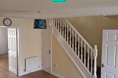 3 bedroom townhouse to rent, Rushberry Avenue, Manchester, M40 0GL