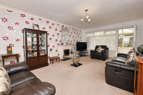 2 bedroom detached bungalow for sale, Tolkien Road, Eastbourne