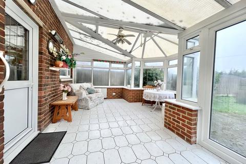 7 Cherry Gardens, Teynham, Sittingbourne, ME9 9SF