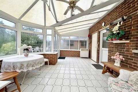 7 Cherry Gardens, Teynham, Sittingbourne, ME9 9SF