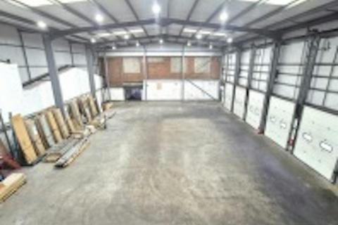 Industrial unit to rent, Oldham OL9