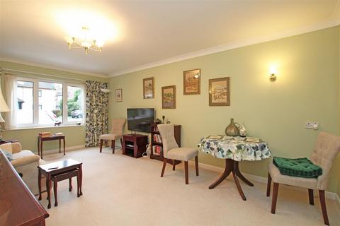 1 bedroom retirement property for sale, Henty Gardens, The Maltings Henty Gardens, PO19