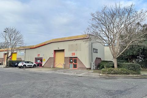 Industrial unit to rent, 28 Palmerston Business Park, Palmerston Drive, Fareham, PO14 1DJ