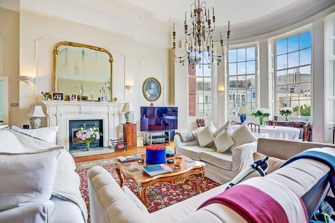 3 bedroom flat for sale, Brunswick Square, Hove, BN3