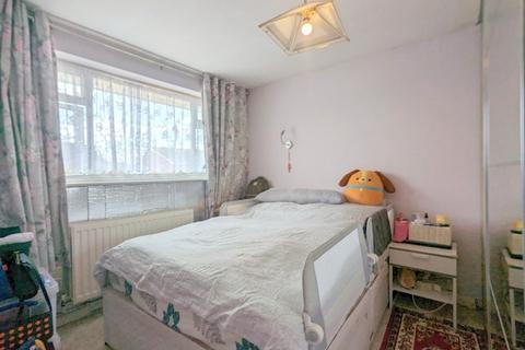 56 Marriott Close, Feltham, TW14 9PZ