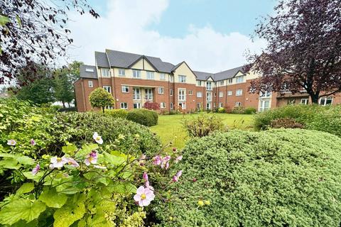 1 bedroom flat for sale, Rivendell Court, Stratford Road, Hall Green