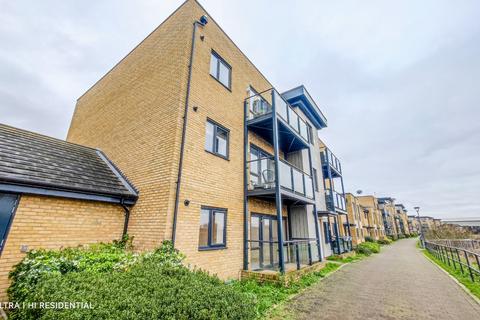 2 bedroom apartment to rent, 1 Admiral Court, Riverside Wharf, Dartford, DA1