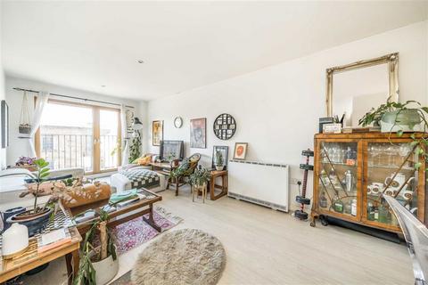 1 bedroom flat for sale, Kingsland Road, London E2