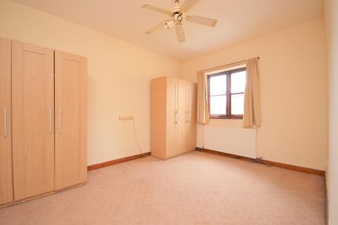 2 bedroom cottage to rent, Arabin Road London SE4