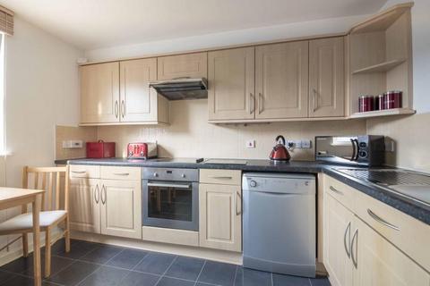 2 bedroom flat to rent, Charles Street, St Stephens Court, Aberdeen AB25