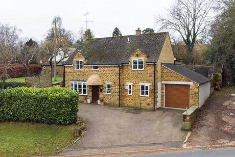 4 bedroom detached house for sale, South Newington, Banbury, OX15