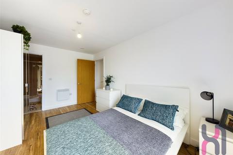 2 bedroom flat to rent, Media City, Michigan Point Tower D, 18 Michigan Avenue, Salford, M50