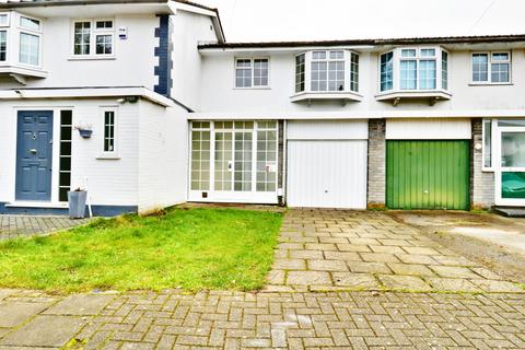 3 bedroom terraced house for sale, Ravens Close, Bromley BR2