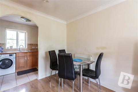 42 Lennox Close, Chafford Hundred, Grays, RM16 6AP