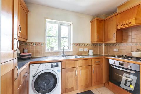 42 Lennox Close, Chafford Hundred, Grays, RM16 6AP