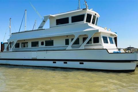 3 bedroom houseboat for sale, Essex Marina, Wallasea Island, Rochford, Essex.