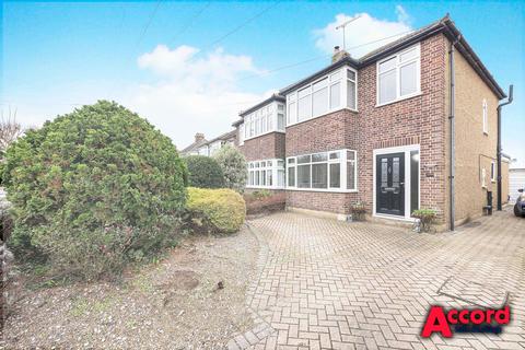 3 bedroom semi-detached house for sale, Purfleet Road, Aveley, RM15