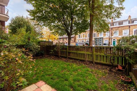 2 bedroom flat for sale, Wimbourne Street, Islington, London, N1