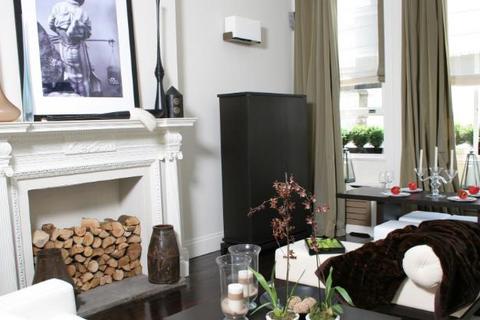 undefined, Cadogan Square, London, SW1X