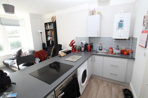 1 bedroom flat to rent, Effingham Road, Bristol BS6