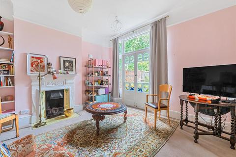 3 bedroom maisonette for sale, Olive Road, London, NW2