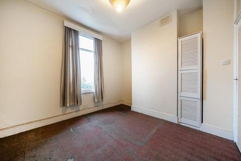 204 Mackenzie Road, Beckenham, BR3 4SF