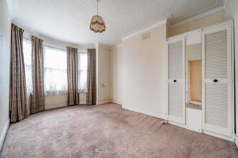 204 Mackenzie Road, Beckenham, BR3 4SF