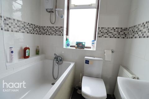 3 bedroom terraced house for sale, Chesterford Road Manor Park, London