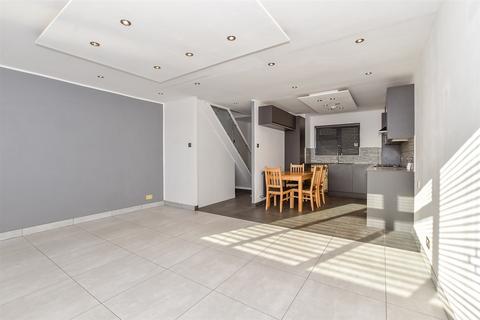 2 bedroom maisonette for sale, Peter Street, Folkestone, Kent