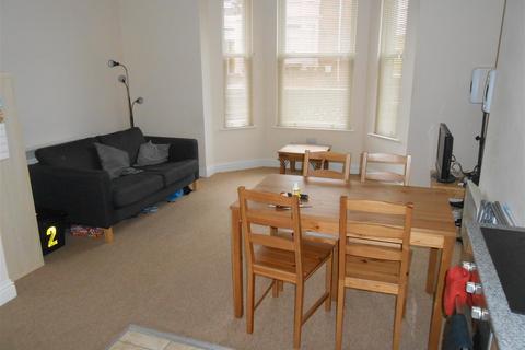 1 bedroom apartment to rent, Victoria Road, Swindon