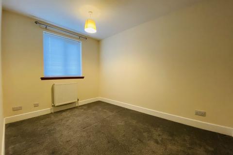 2 bedroom flat to rent, 14 Grant Court, Dumfries, DG1 2RB