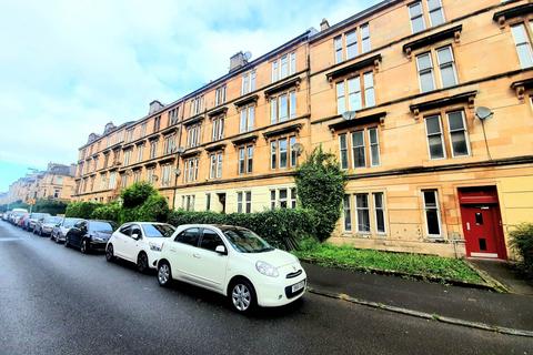 2 bedroom flat to rent, Roslea Dr, Glasgow